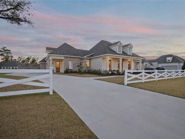 467 BEDICO Parkway, Madisonville, LA 70447