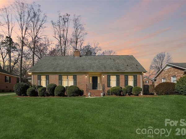 6610 Folger Drive, Charlotte, NC 28270