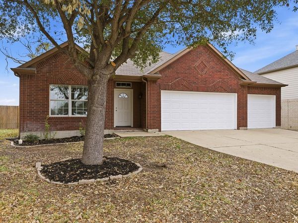 20829 Silverbell LN, Pflugerville, TX 78660
