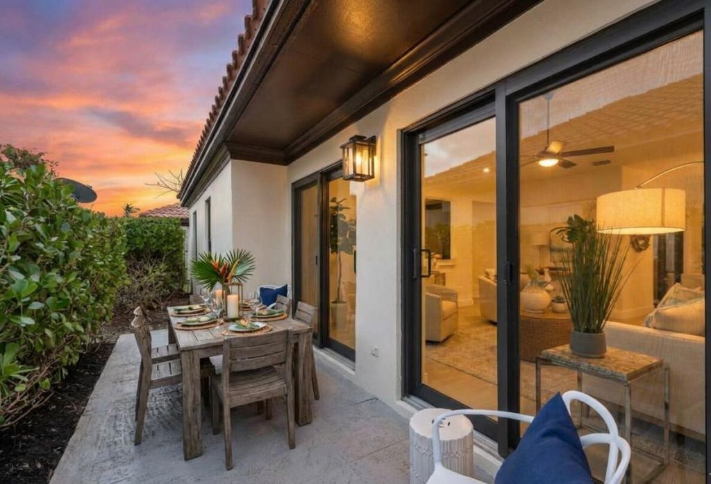 1472 Via Cameron, Jupiter, FL 33477 Photo