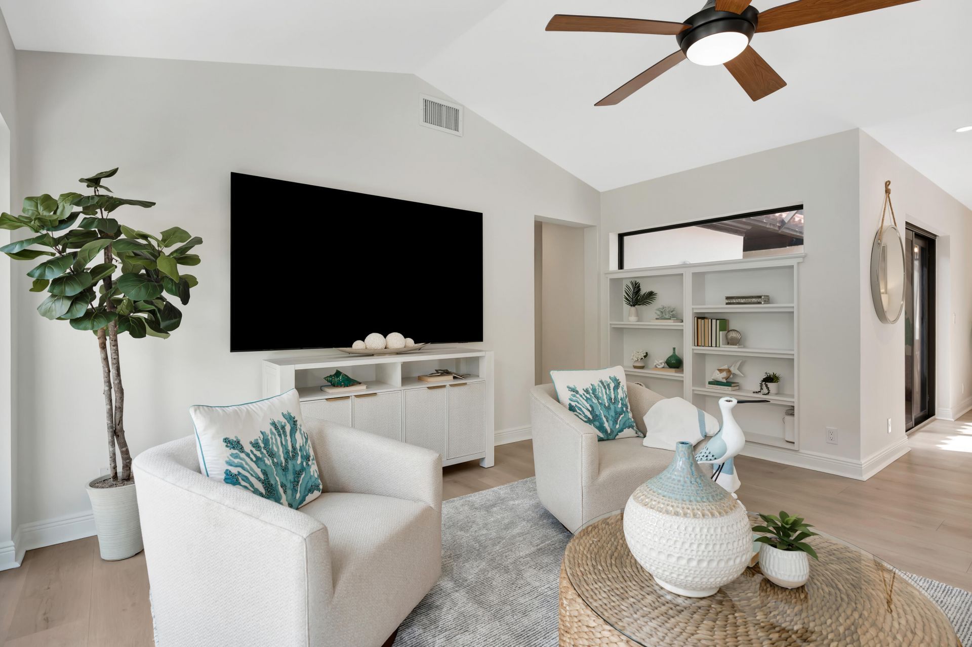 1472 Via Cameron, Jupiter, FL 33477 Photo