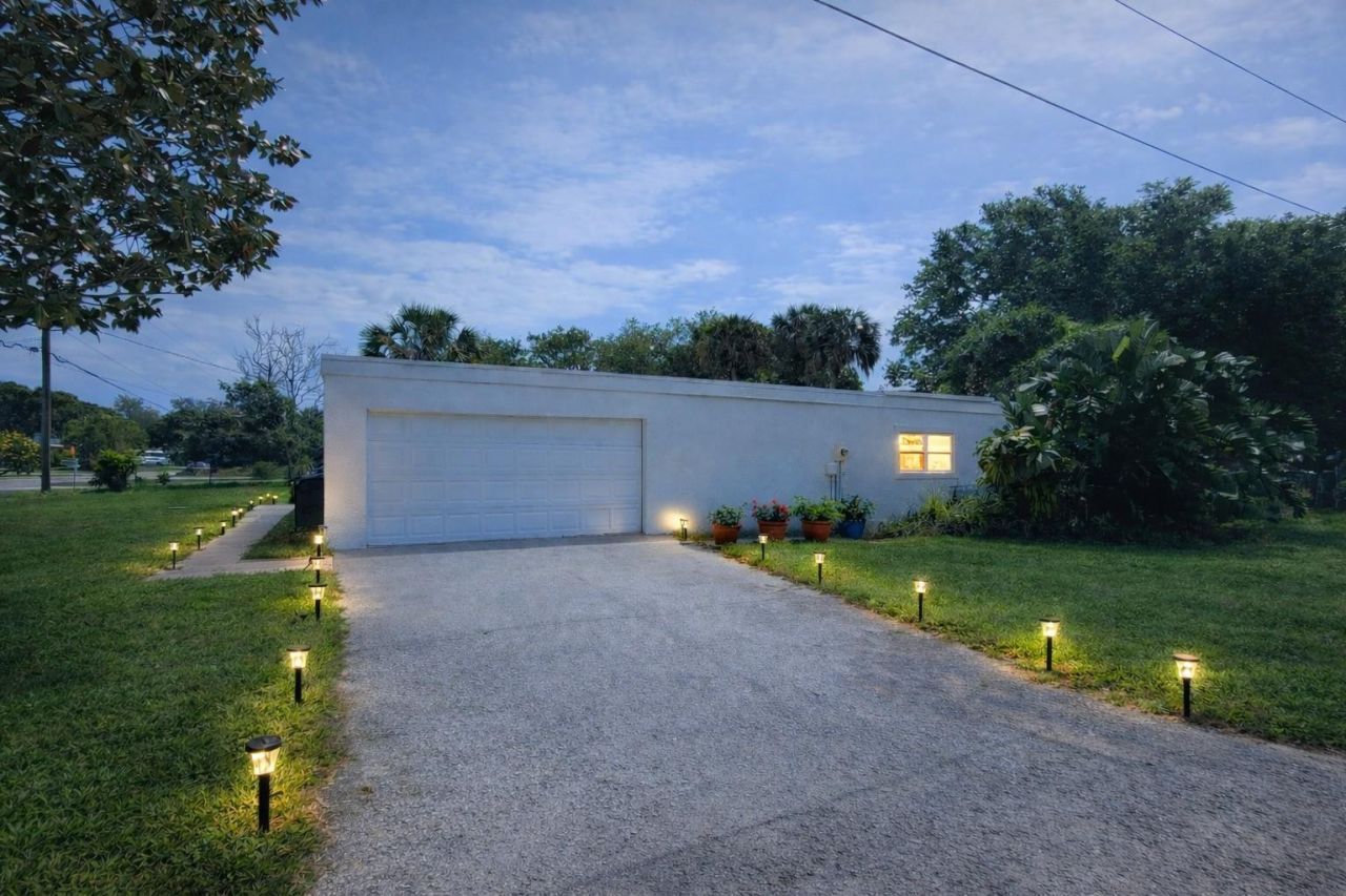 1715 York Court, Fort Pierce, FL 34982 Photo