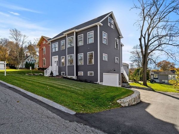 23-A Ward St, Unit A, Woburn, MA 01801