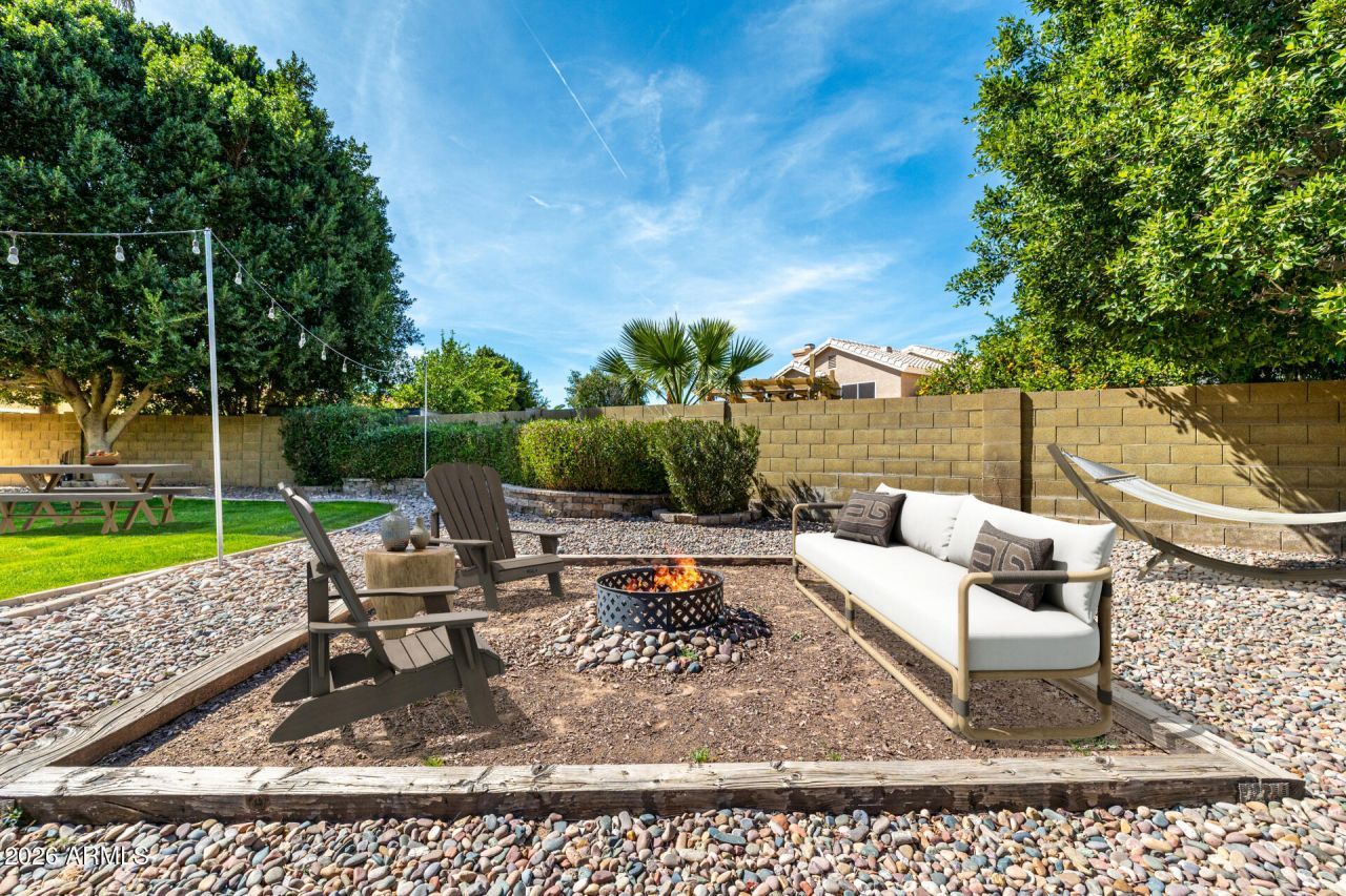 1182 E Erie Street, Chandler, AZ 85225 Main Photo