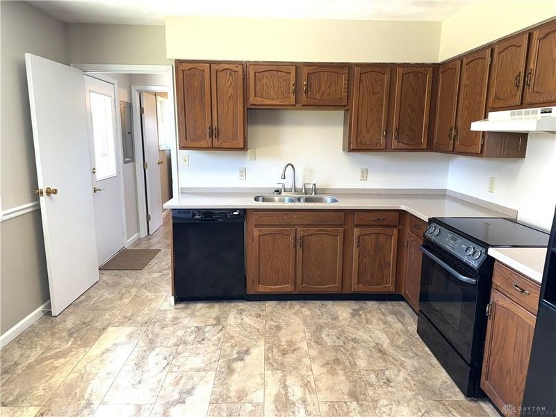 433 Edgebrook Avenue, Brookville, OH 45309 Photo 13