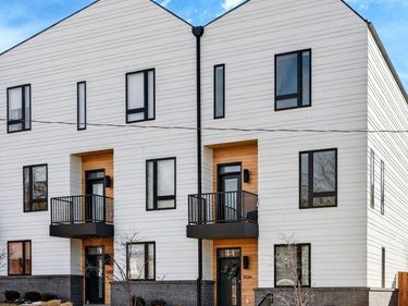 5324 Elmwood Plaza, Omaha, NE 68106