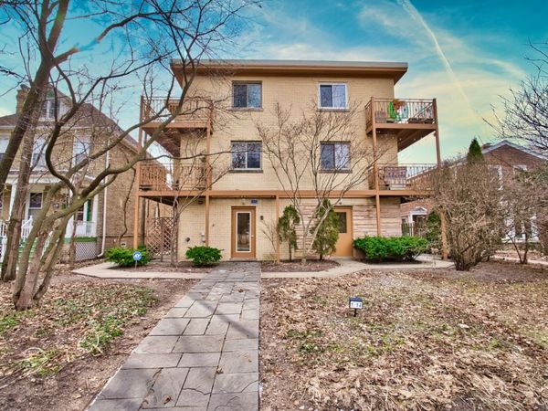 1314 Main Street, Unit 2D, Evanston, IL 60202