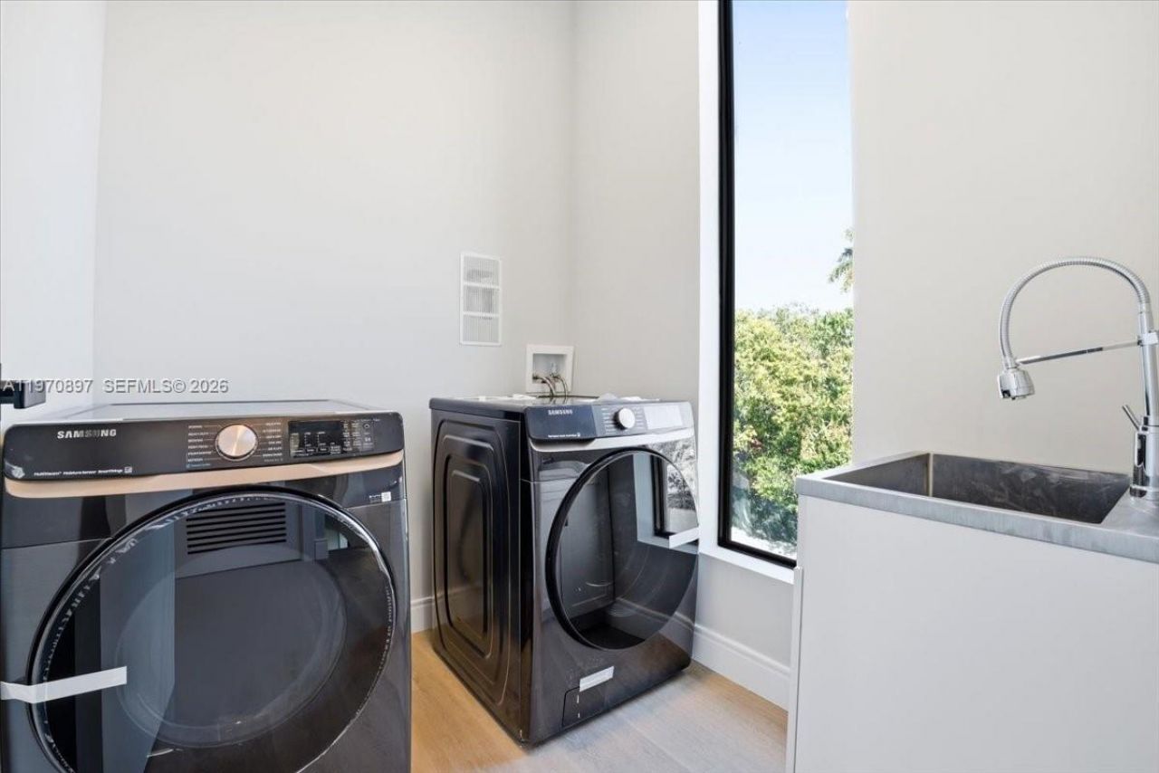 1637 Monroe St, Hollywood, FL 33020 Photo