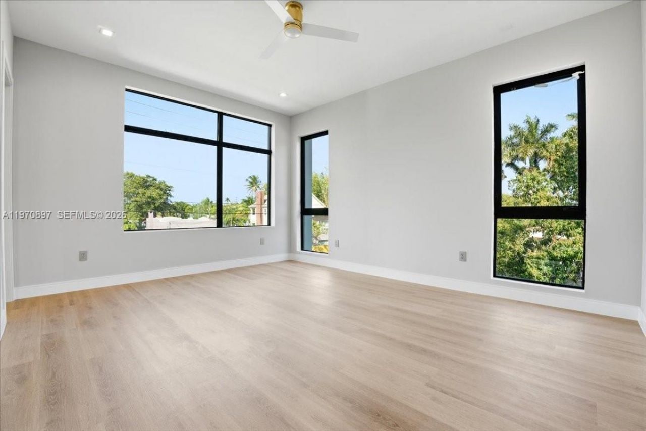 1637 Monroe St, Hollywood, FL 33020 Photo