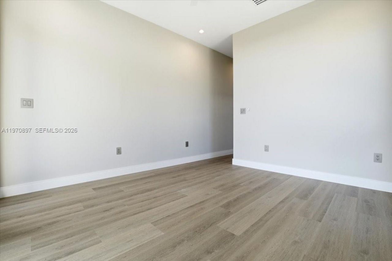 1637 Monroe St, Hollywood, FL 33020 Photo