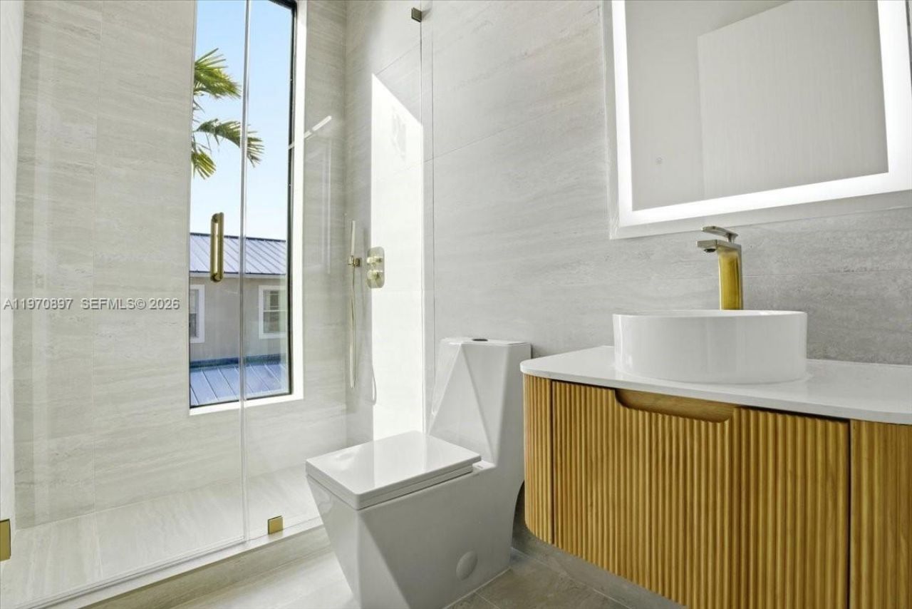 1637 Monroe St, Hollywood, FL 33020 Photo