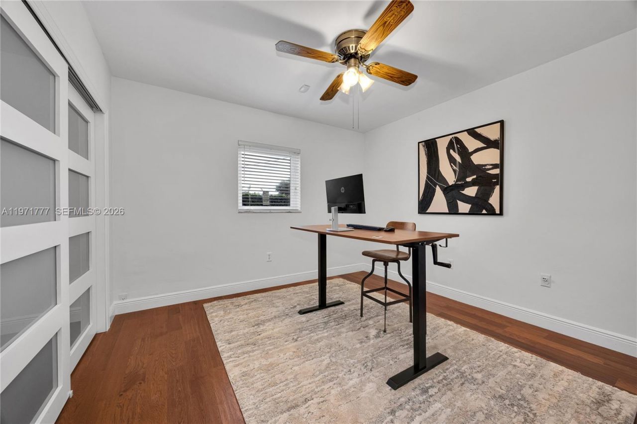 5680 SW 86th St, Miami, FL 33143 Photo