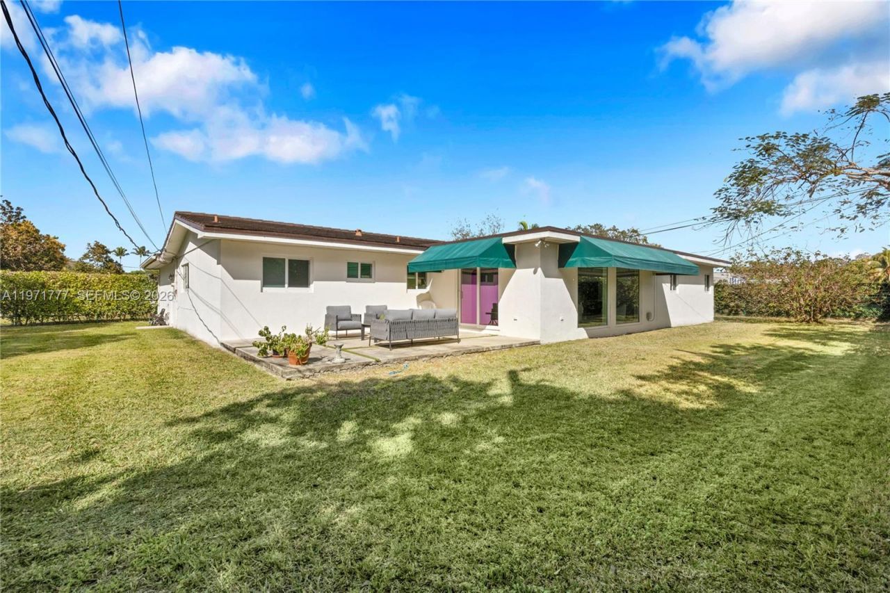 5680 SW 86th St, Miami, FL 33143 Photo