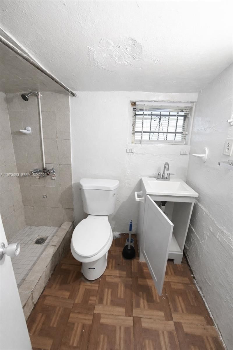 7464 NW 17th Ave , Miami, FL 33147 Photo