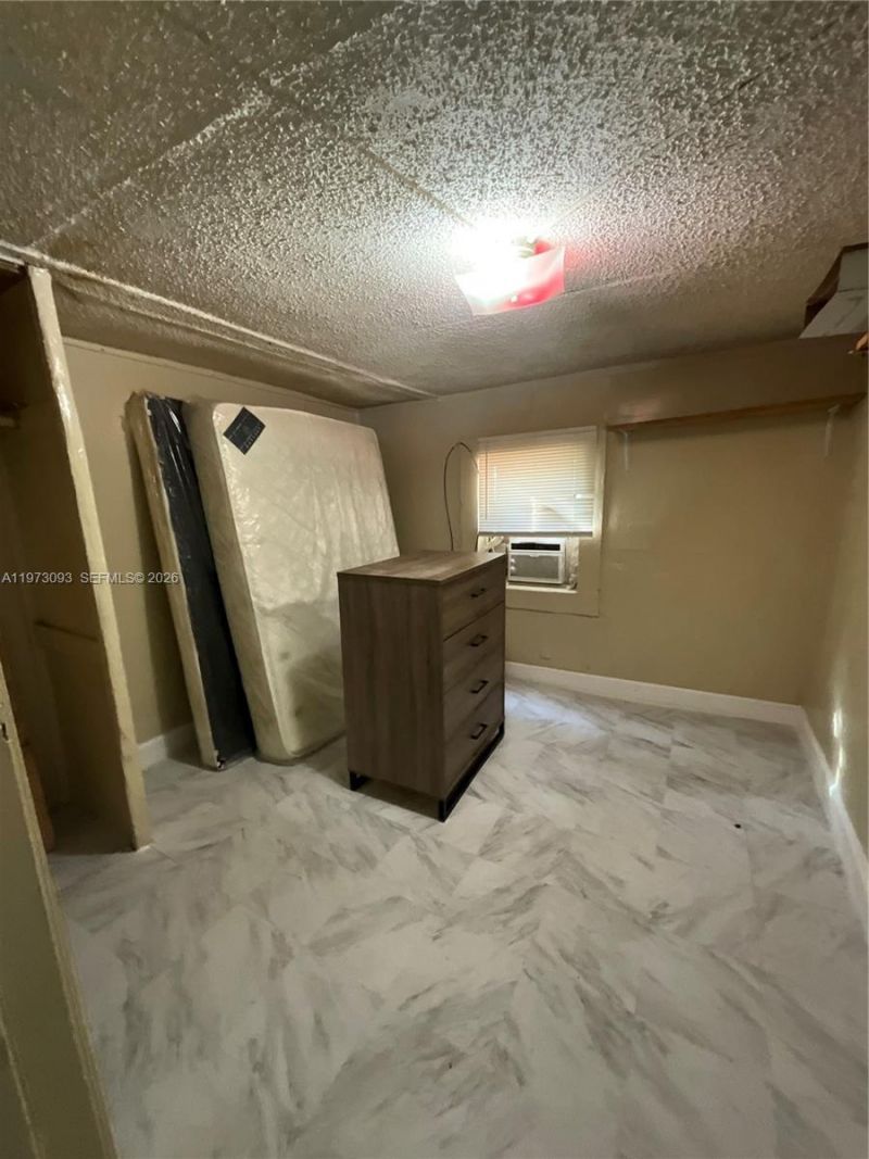 7464 NW 17th Ave , Miami, FL 33147 Photo