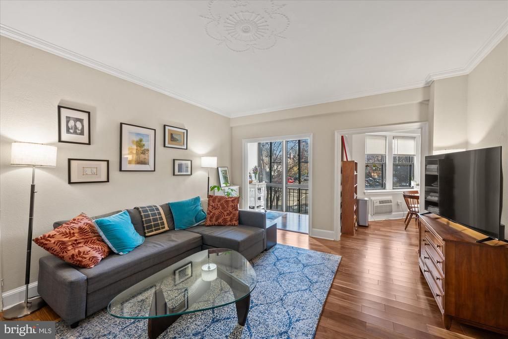 4701 Connecticut Avenue Nw, Unit 105, Washington, DC 20008 Main Photo