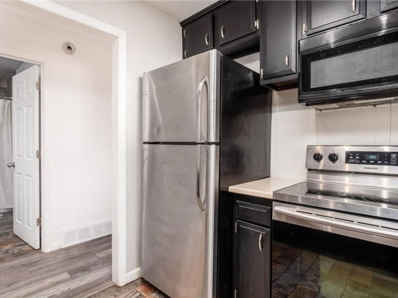 8010 Lakeview Drive, Nashport, OH 43830 Photo 10