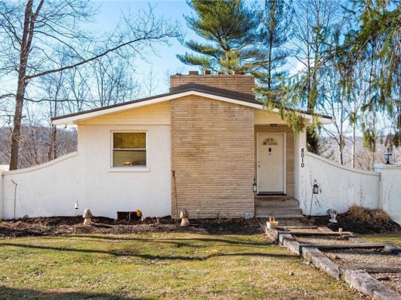 8010 Lakeview Drive, Nashport, OH 43830 Photo 2