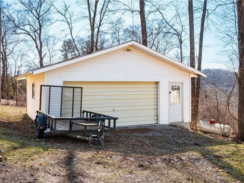 8010 Lakeview Drive, Nashport, OH 43830 Photo 27