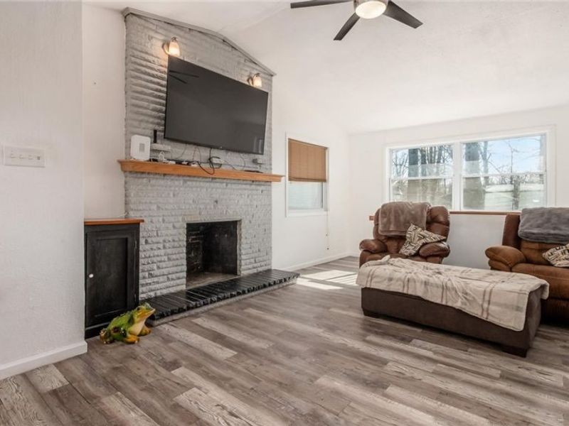 8010 Lakeview Drive, Nashport, OH 43830 Photo 4