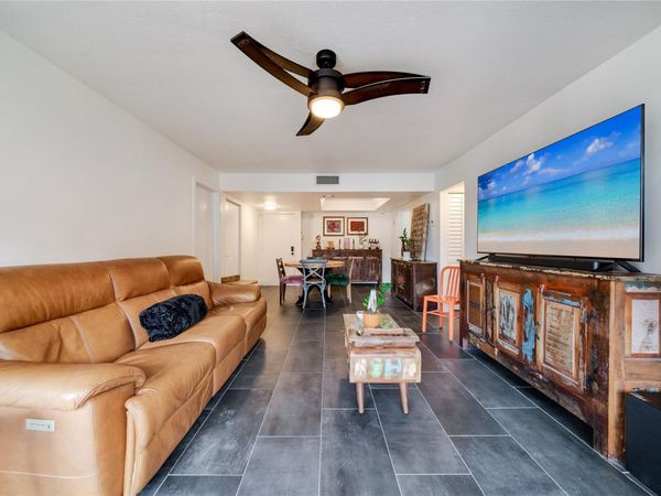 10425 SW 112th Ave, Unit 127, Miami, FL 33176