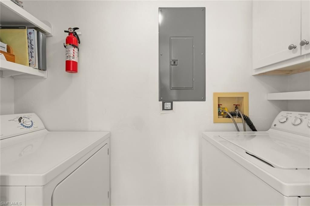 253 Daniel Dr , Sanibel, FL 33957 Photo