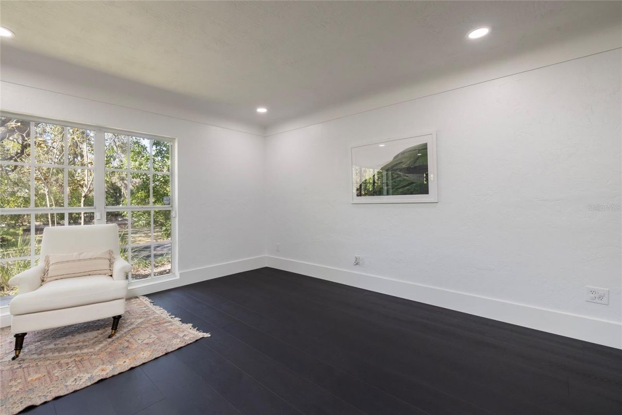 1433 Park Street N, Saint Petersburg, FL 33710 Photo