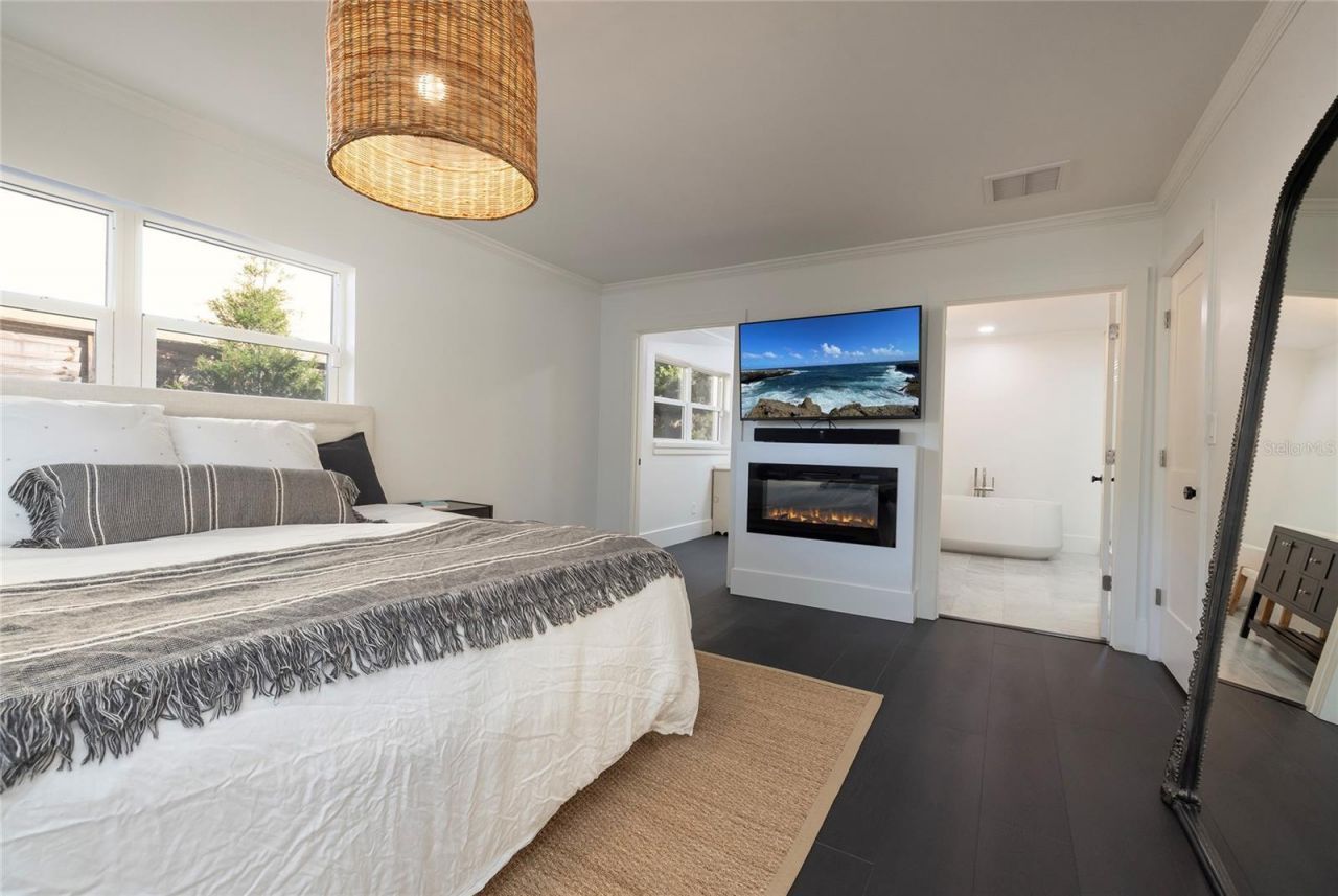 1433 Park Street N, Saint Petersburg, FL 33710 Photo