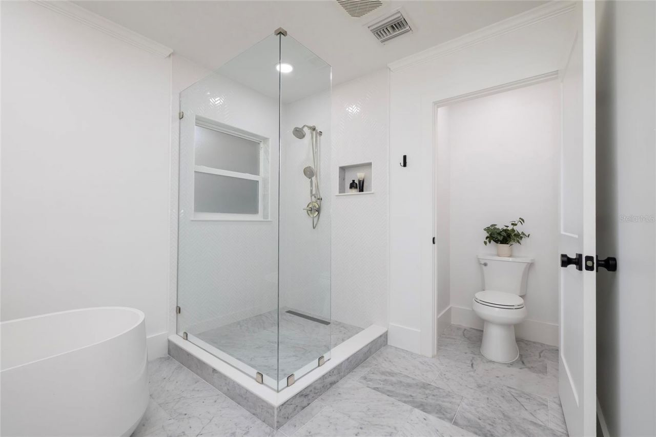 1433 Park Street N, Saint Petersburg, FL 33710 Photo