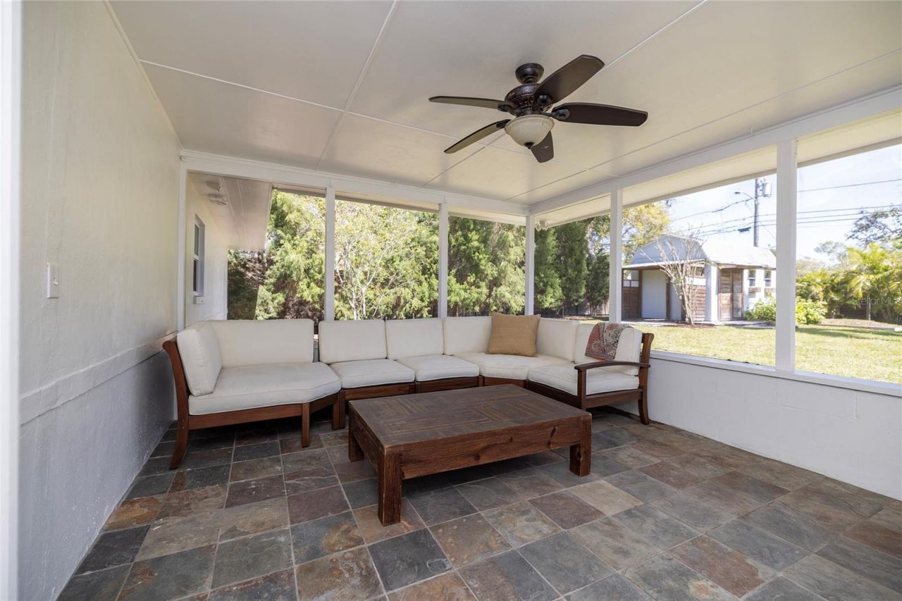 1433 Park Street N, Saint Petersburg, FL 33710 Photo