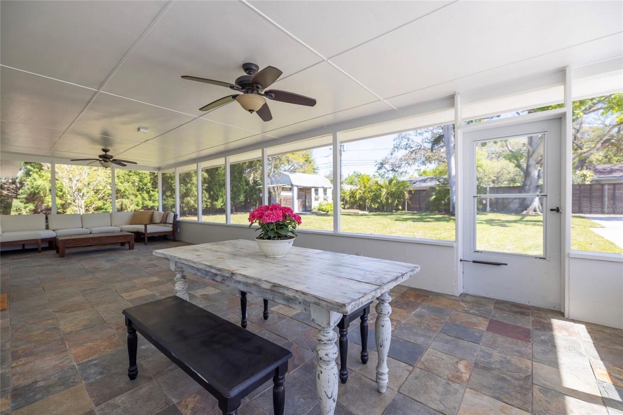 1433 Park Street N, Saint Petersburg, FL 33710 Photo