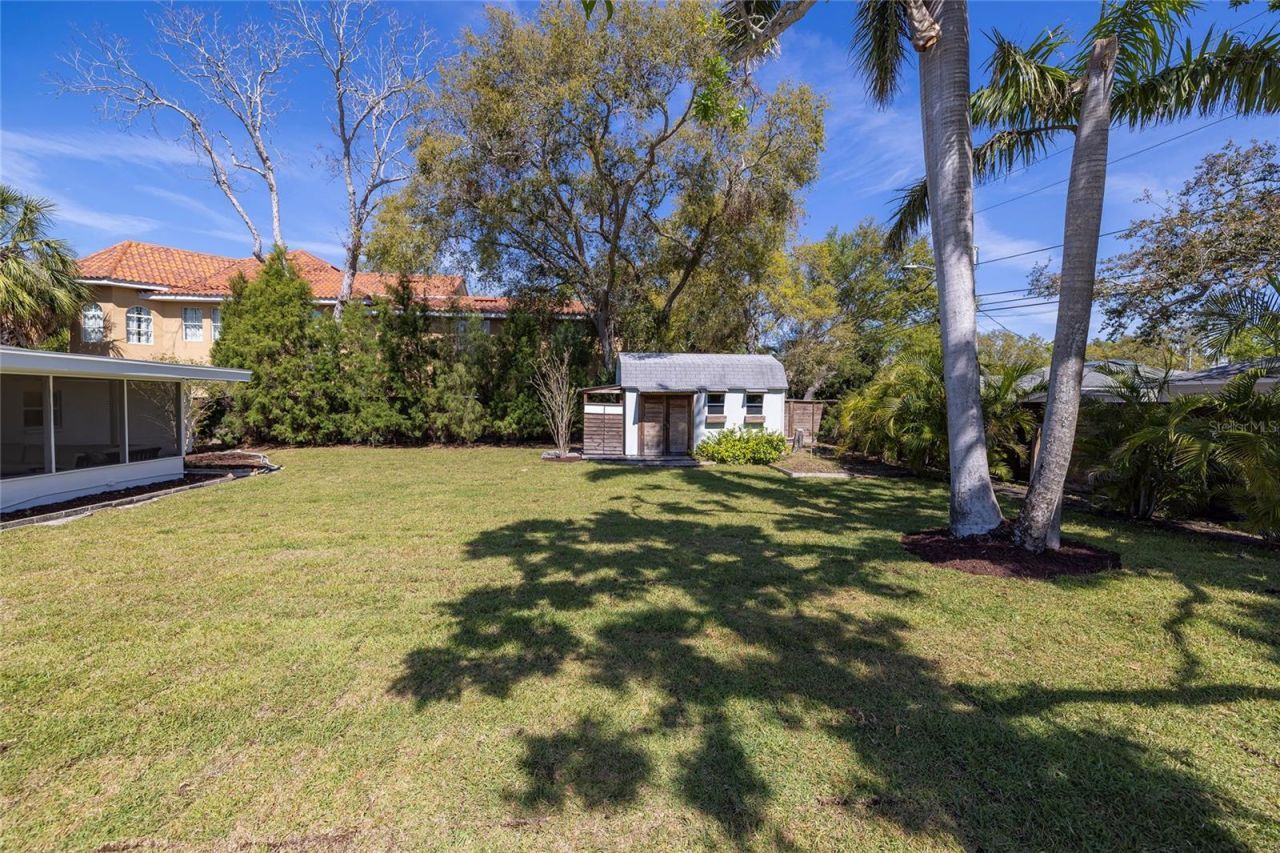 1433 Park Street N, Saint Petersburg, FL 33710 Photo