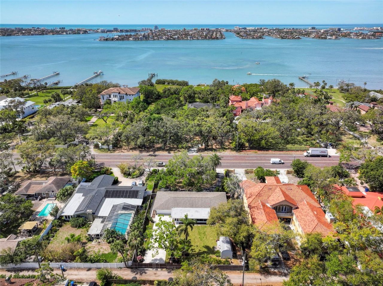 1433 Park Street N, Saint Petersburg, FL 33710 Photo