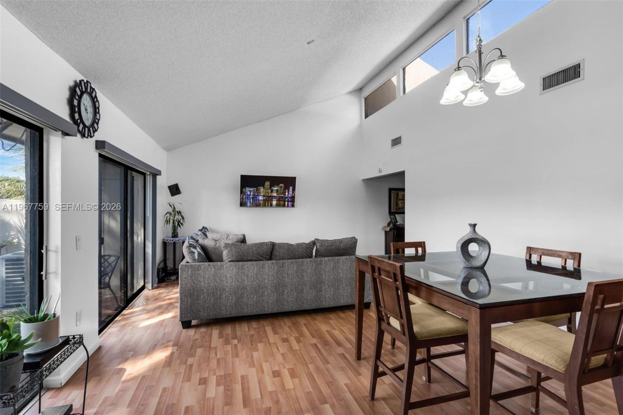 10836 NW 30th Pl , Unit 354, Sunrise, FL 33322 Photo