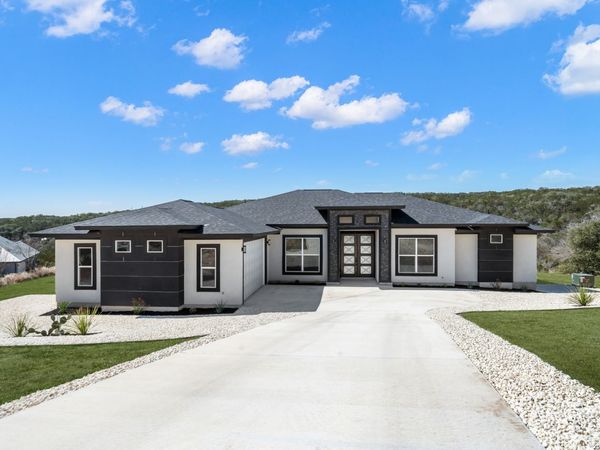 257 Pr 2774, Mico, TX 78056