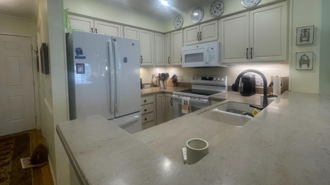 5206 Cypress Pointe Photo 10