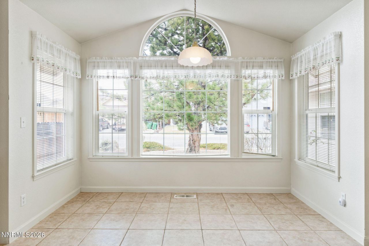 541 Horizon Drive, Carson City, NV 89701 Photo