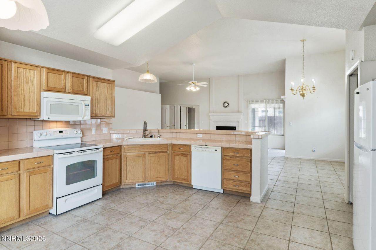 541 Horizon Drive, Carson City, NV 89701 Photo