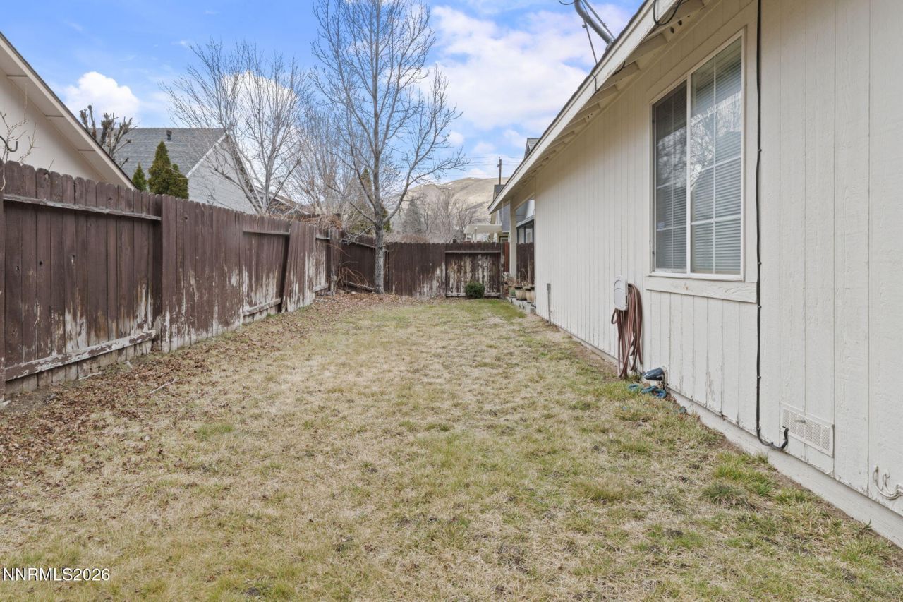 541 Horizon Drive, Carson City, NV 89701 Photo