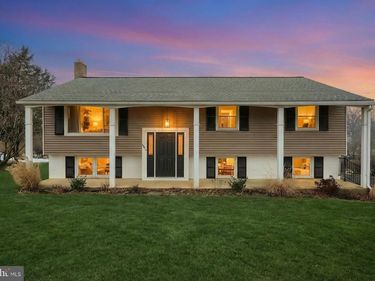 56 YORK ROAD, YORK, PA 17407