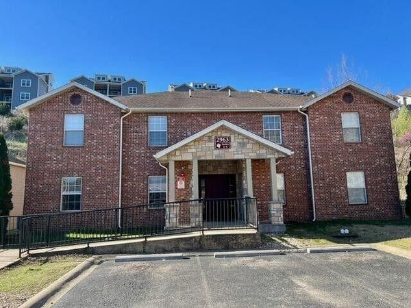 2963 Vineyards Parkway, Unit 28-3, Branson, MO 65616