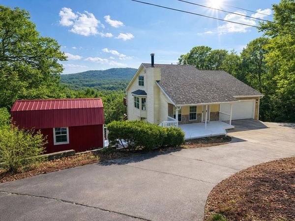 70 Campfire Drive, Branson West, MO 65737