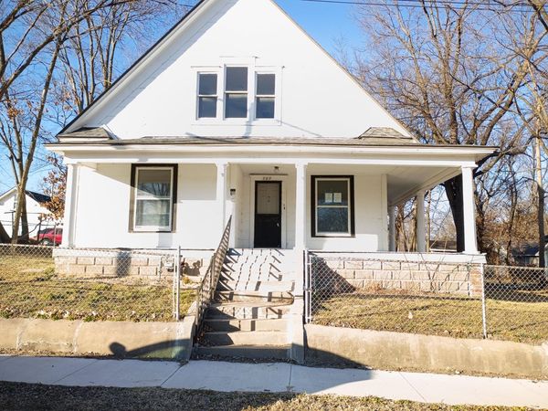 707 E Pool Road , Joplin, MO 64801