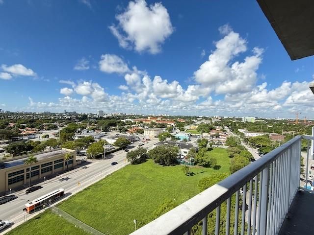 1 Glen Royal Pkwy , Unit 1107, Miami, FL 33125 Photo