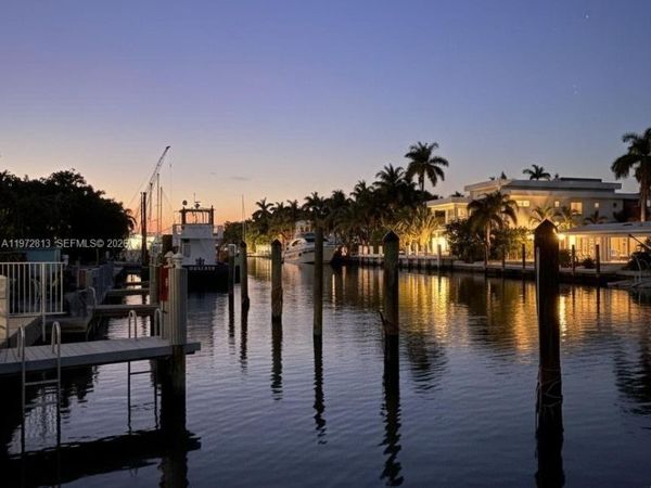 76 Isle Of Venice Dr , Unit H, Fort Lauderdale, FL 33301