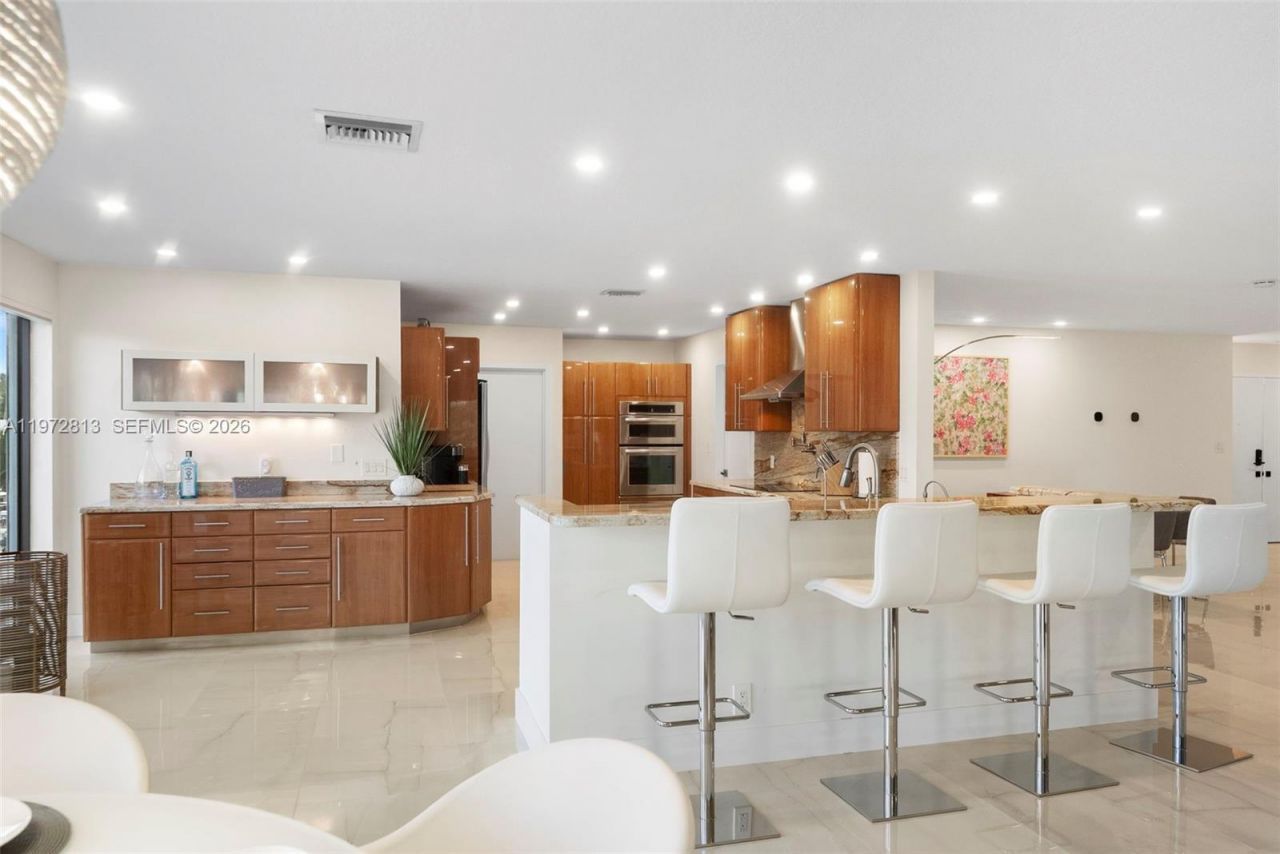 76 Isle Of Venice Dr , Unit H, Fort Lauderdale, FL 33301 Photo