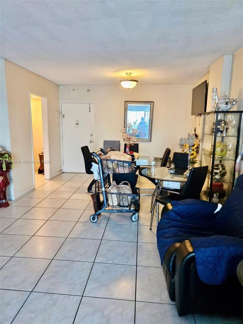 400 Kings Point Dr, Unit 1624, Sunny Isles Beach, FL 33160 Photo