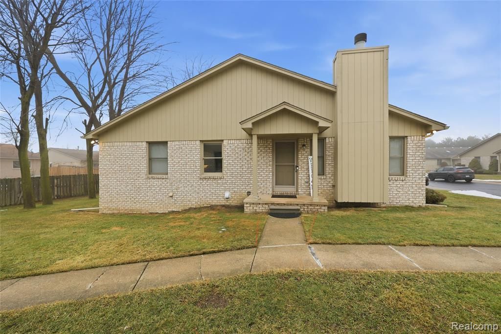 41781 King Edward Court, Clinton Township, MI 48038 Main Photo