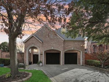 77 Mill Pond Drive, Frisco, TX 75034