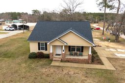 1824 Camp Shelor Drive photo 4